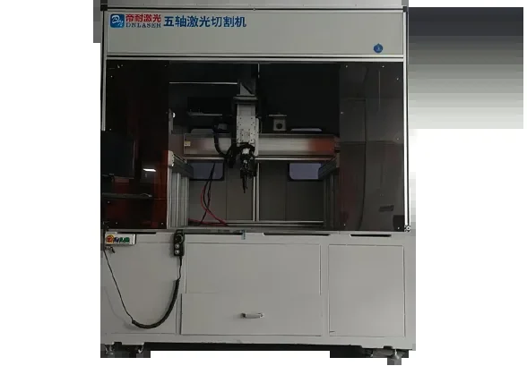 三維五軸激光切割機(jī)CO2與光纖怎么選:六項(xiàng)指標(biāo)擺開(kāi)看